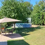 Szikszai Appartamento Balatonfůzfő