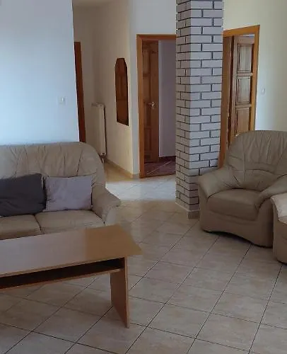 Szikszai * Balatonfůzfő